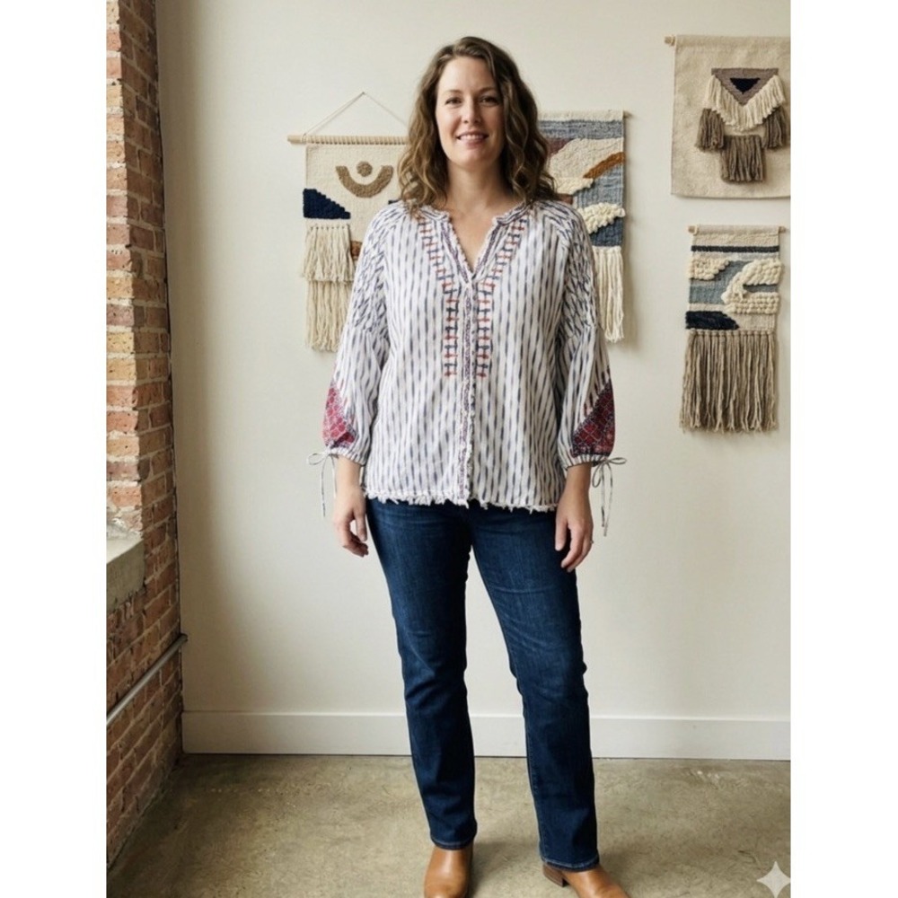 Sundance Boho Embroidered Striped Blouse Size PL Blue/White Raw Hem 100% Cotton
